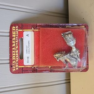 NIB Vintage Warhammer Dark Elf Executioners